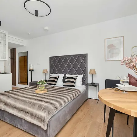 Przytulne Apartamenty Blisko Plazy Z Parkingiem By Noclegi Renters Apartamento Pobierowo