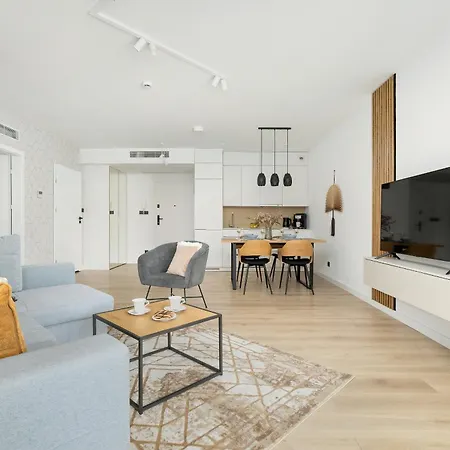 Przytulne Apartamenty Blisko Plazy Z Parkingiem By Noclegi Renters Apartamento Pobierowo